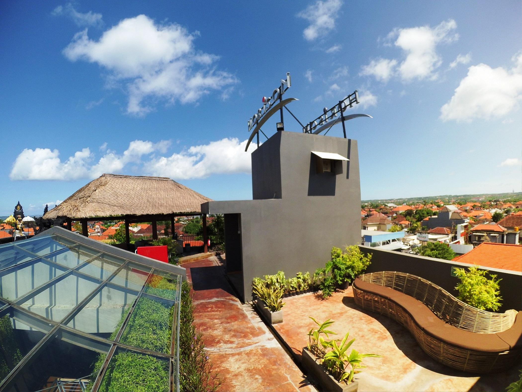 Liberta Hotel Jimbaran エクステリア 写真
