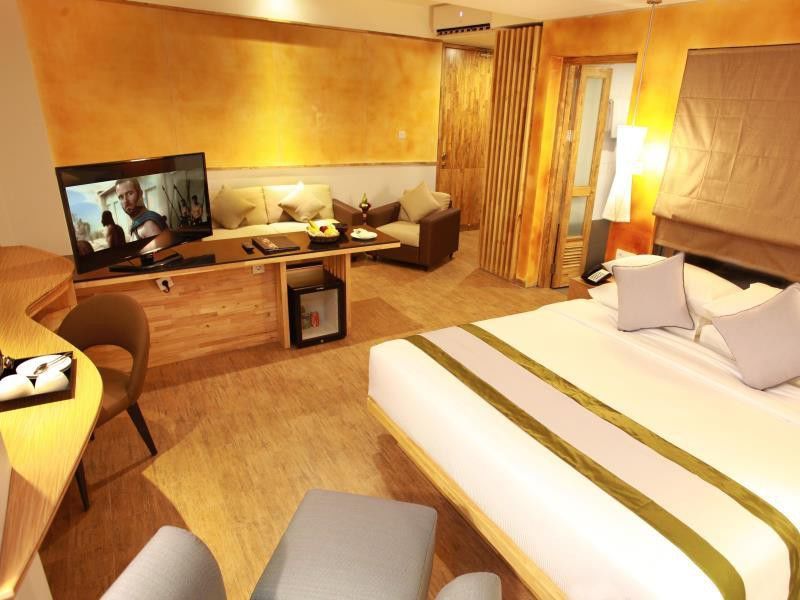 Liberta Hotel Jimbaran エクステリア 写真